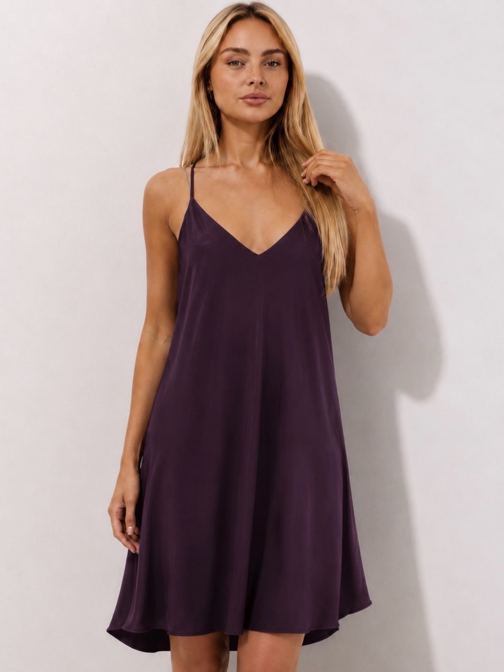 Aritzia WILFRED Free Vivienne Purple Slip Dress Size M